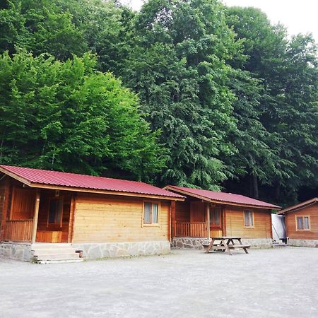 Habitat Mesire Guest House Mengen Eksteriør bilde