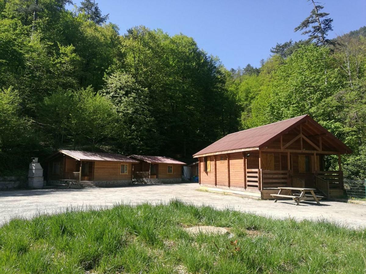 Habitat Mesire Guest House Mengen Eksteriør bilde